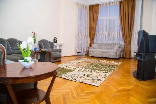 Apartment in Khreshchatyk Passage