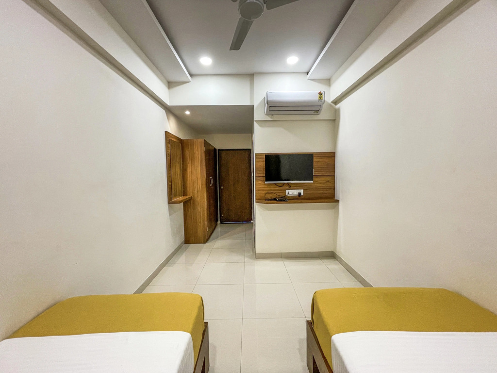 StayGuru Hari Om Residency