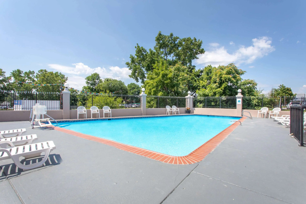 Ramada Limited Cockeysville