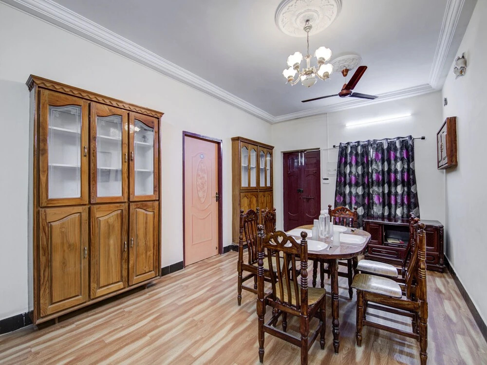 OYO 15394 Sunrise Villas