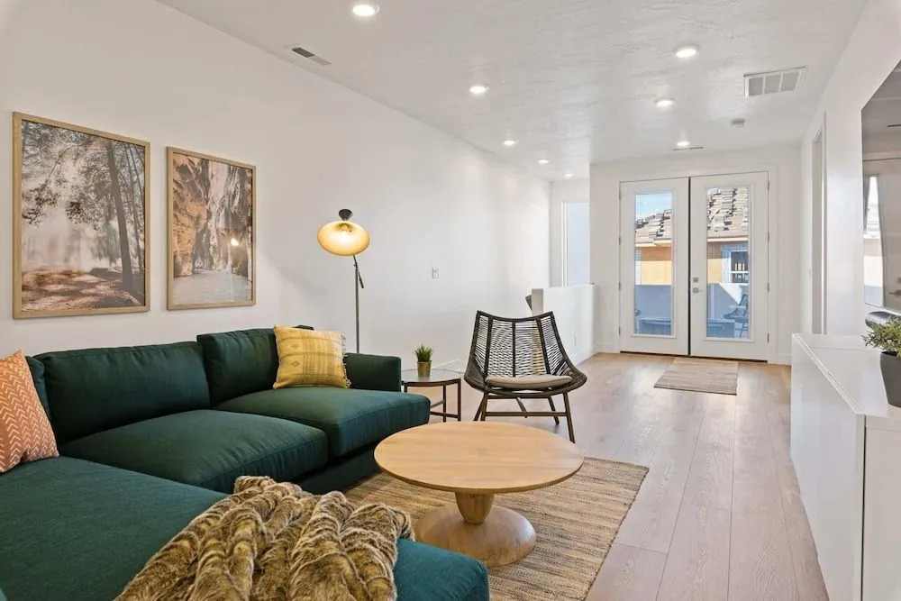 Lux Azul townhouse