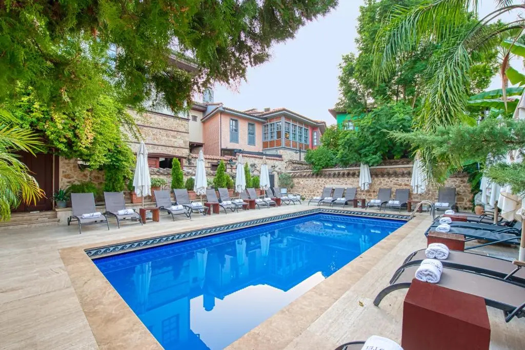 Tuvana Hotel