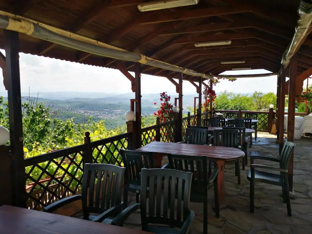Family Hotel Arbanashka Sreshta