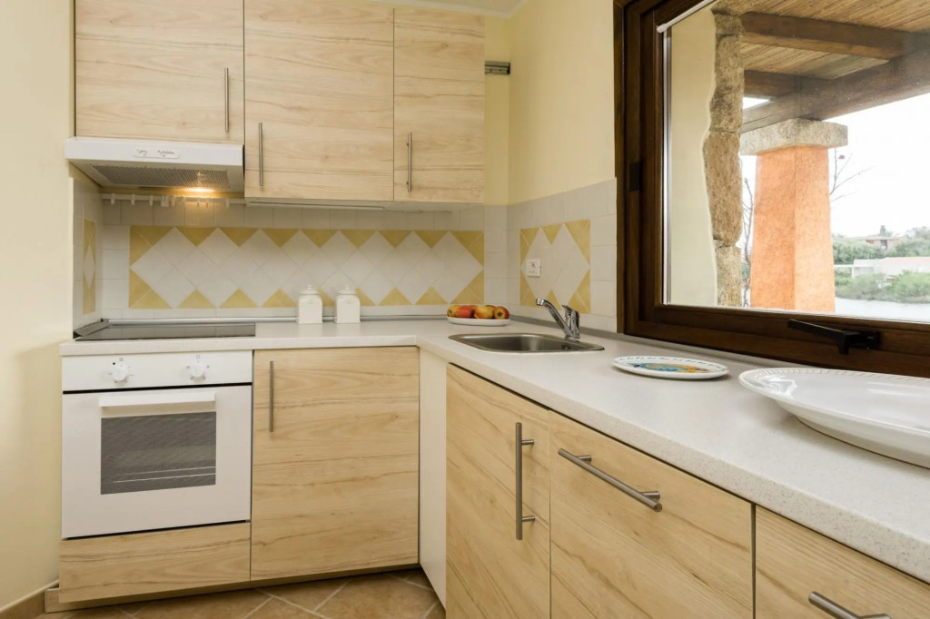 The semi-detached villa, is only another house always in the first row, and is composed of two doubl-PERLACEA 19