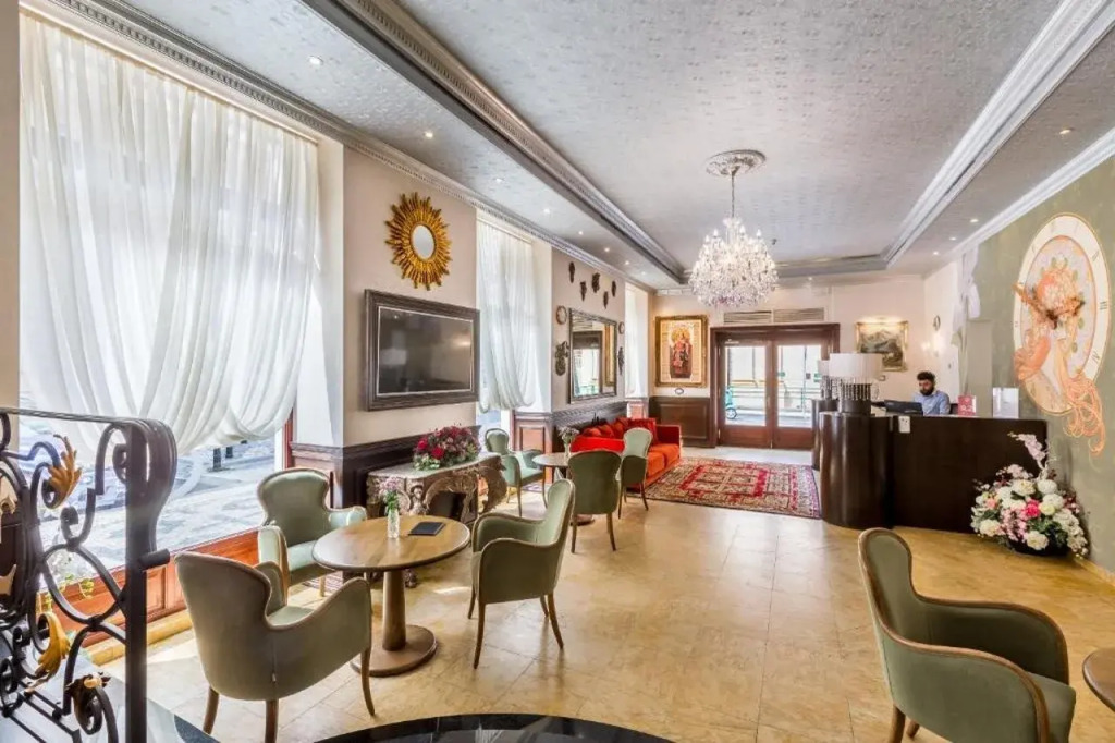Hotel Caruso Old Town