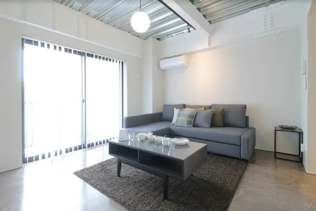 bHotel704 New Apt for 6ppl near PeacePark
