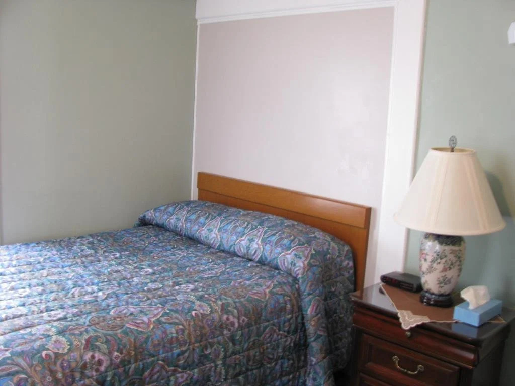 The Colonial Inn & Creamery