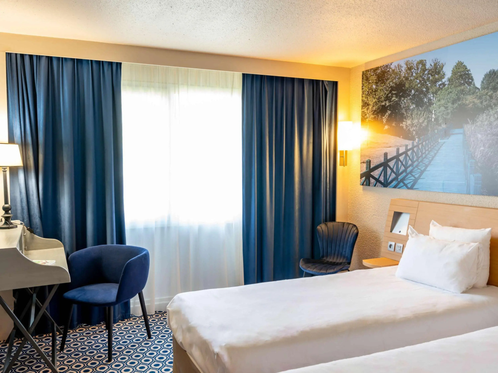 Novotel Orléans Chemins De Sologne Demeures De Campagne