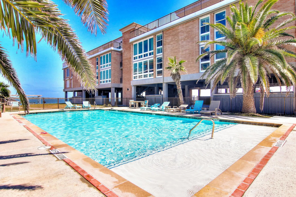 Channelview    105 in Port Aransas