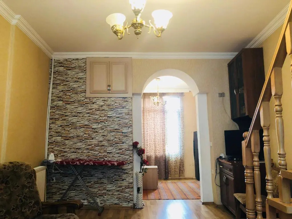 Giorgi Apartment