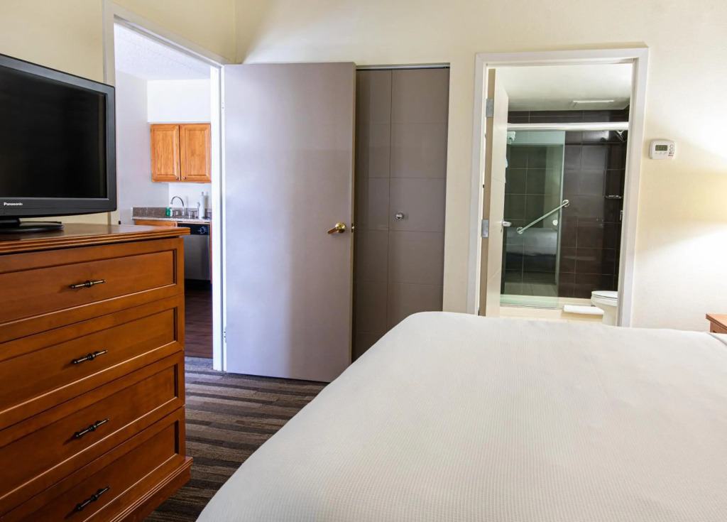 Hyatt House Chicago Schaumburg