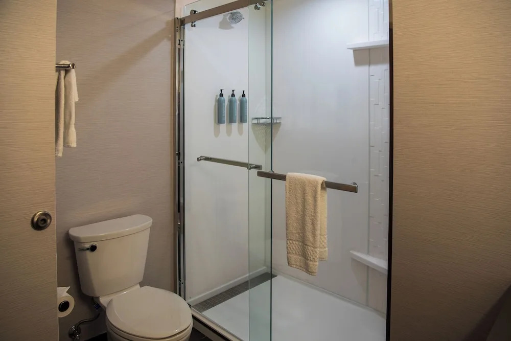 Courtyard By Marriott Lake City
