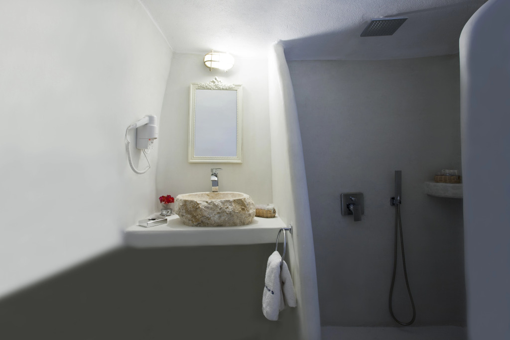 Alexanders Suites