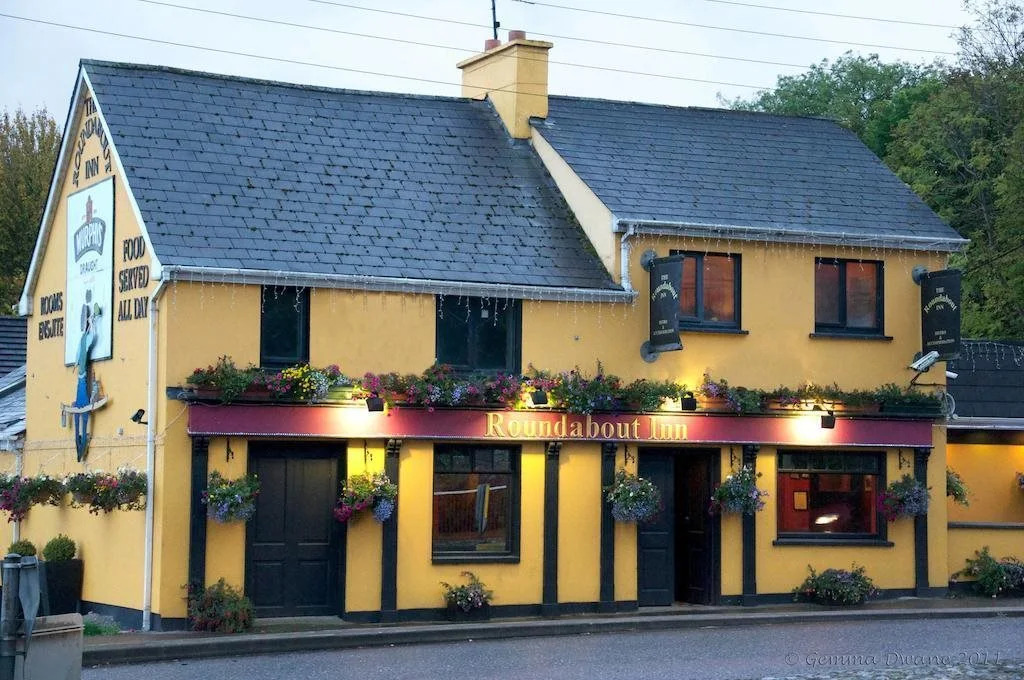 The Roundabout Inn
