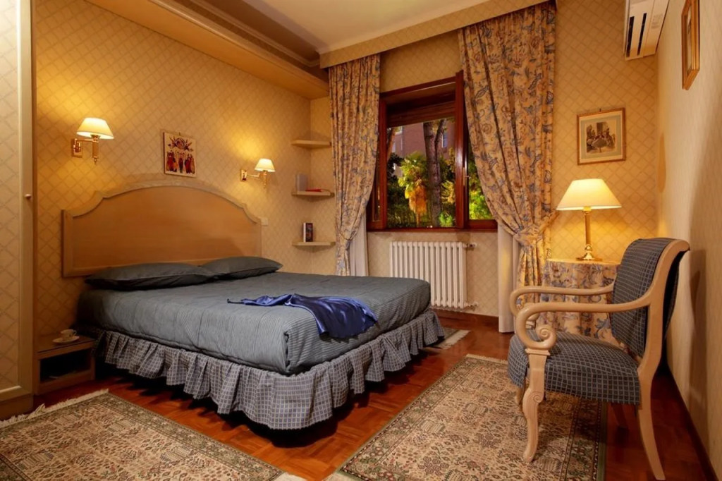 Aurelia Residence
