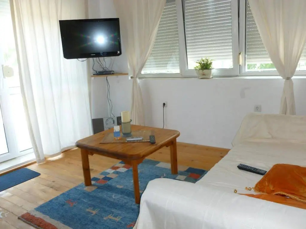 Nedyalkovi Guest House