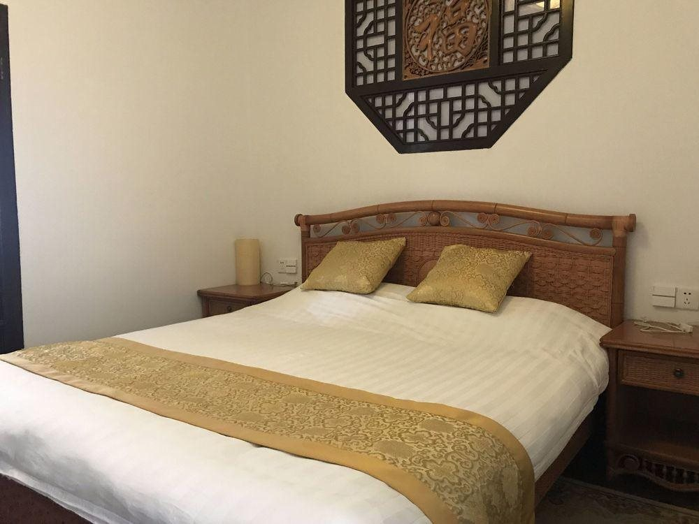 Stone Bamboo Garden Inn