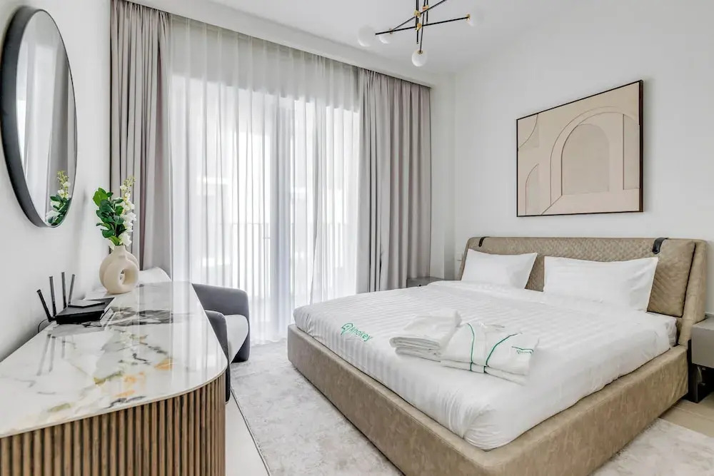 Knokey Dubai Creek Beach with Lagoon Pool access