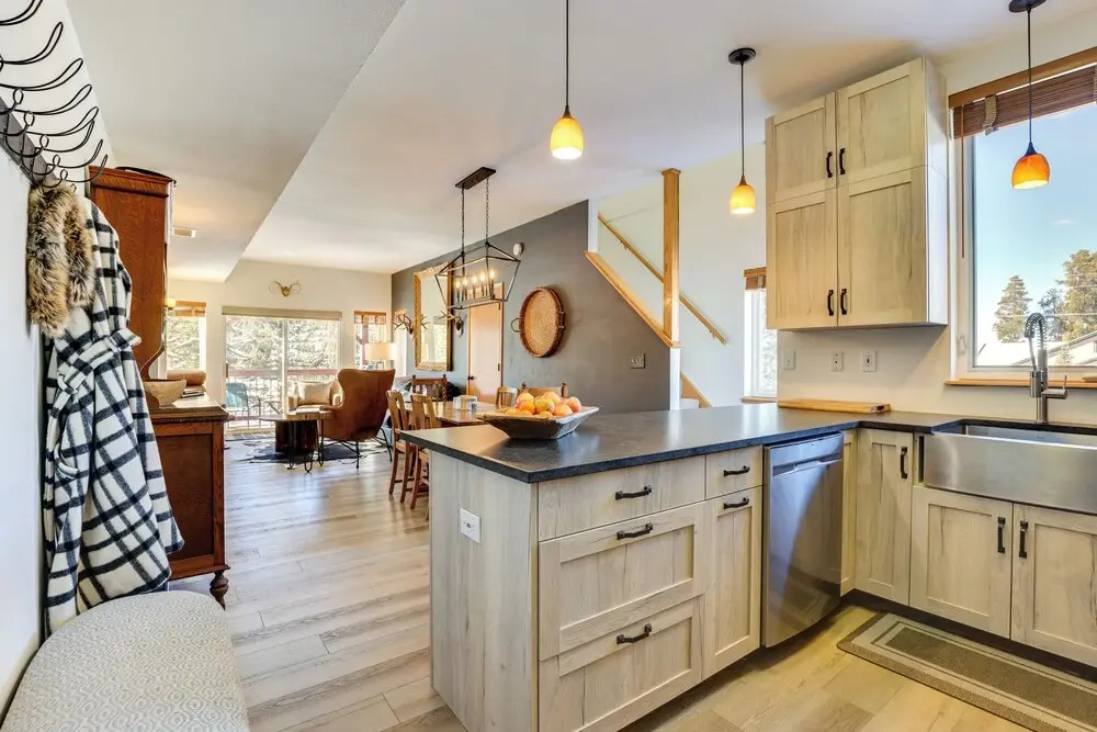 Fantastic Fraser Condo: Year-round Family Getaway