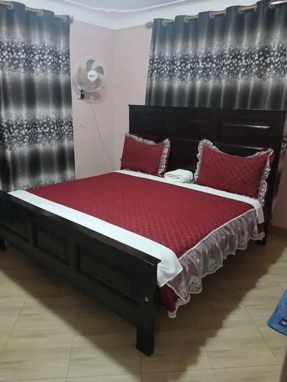 Panda Hotel