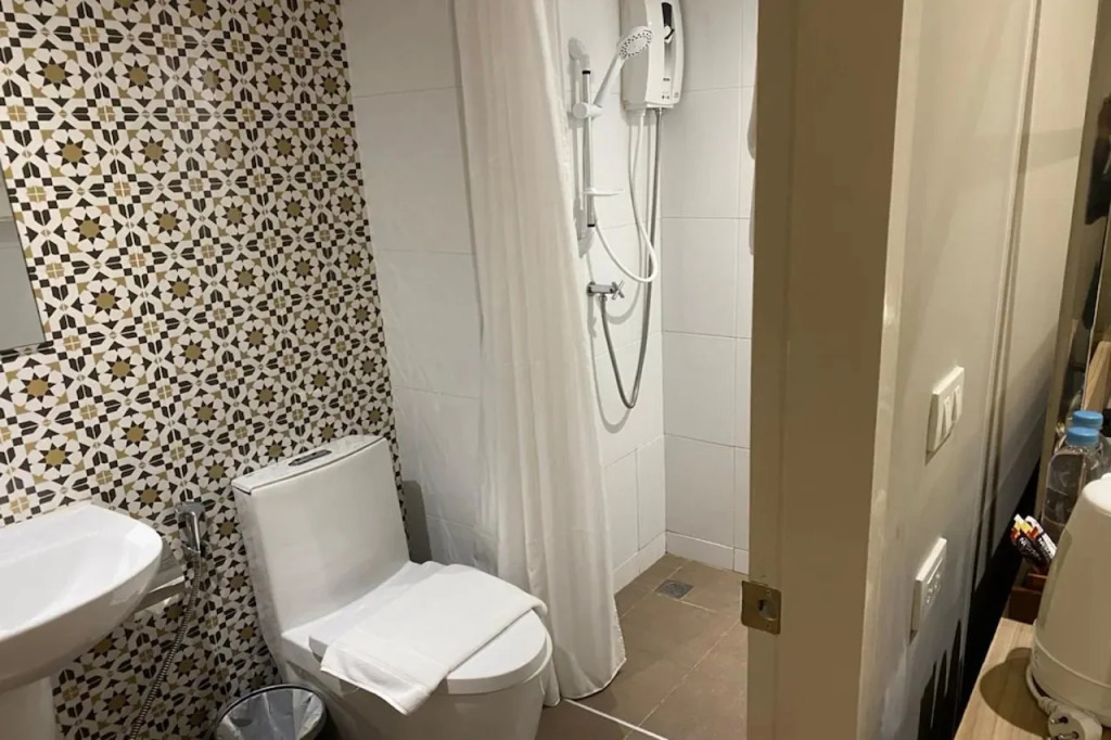Almas Hotel Bangkok