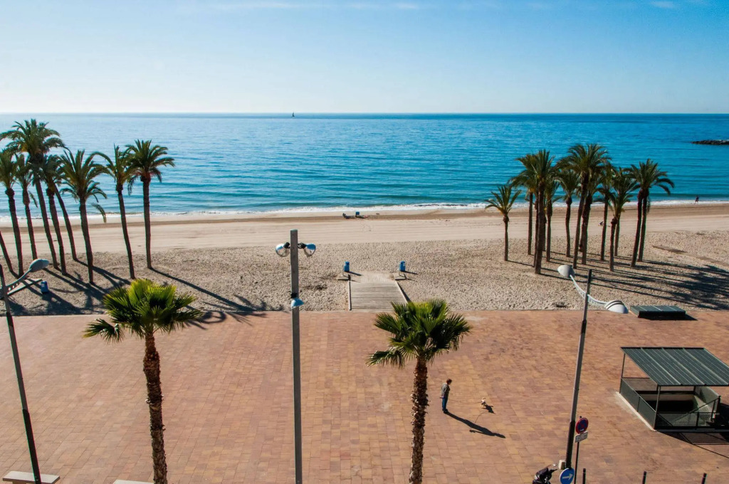 H&B COSTABLANCA