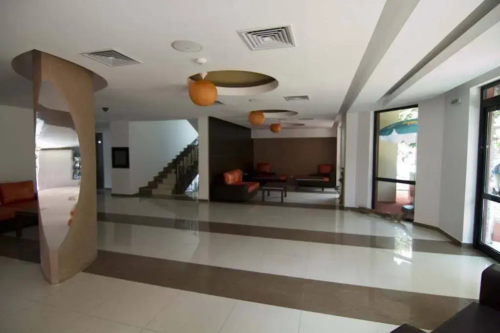 Salena Plaza Hotel