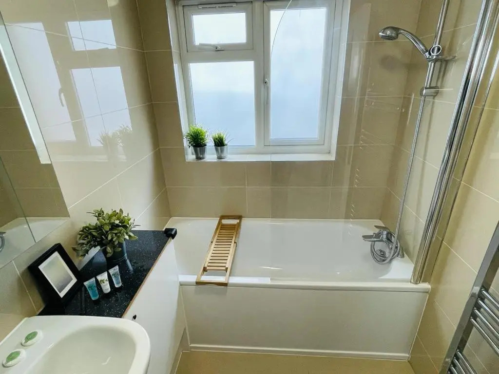 Enfield Chase Serviced Apartment