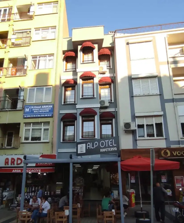 Alp Otel