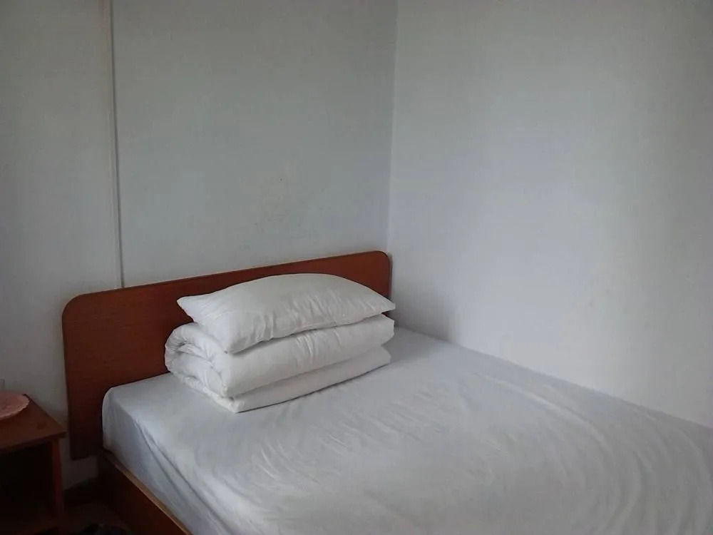 Rujia Apartment