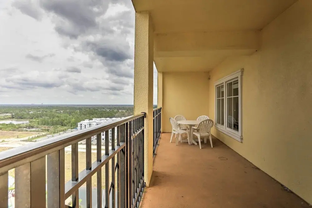 Luxury Orlando Escape - 4 Mi to Disney World!