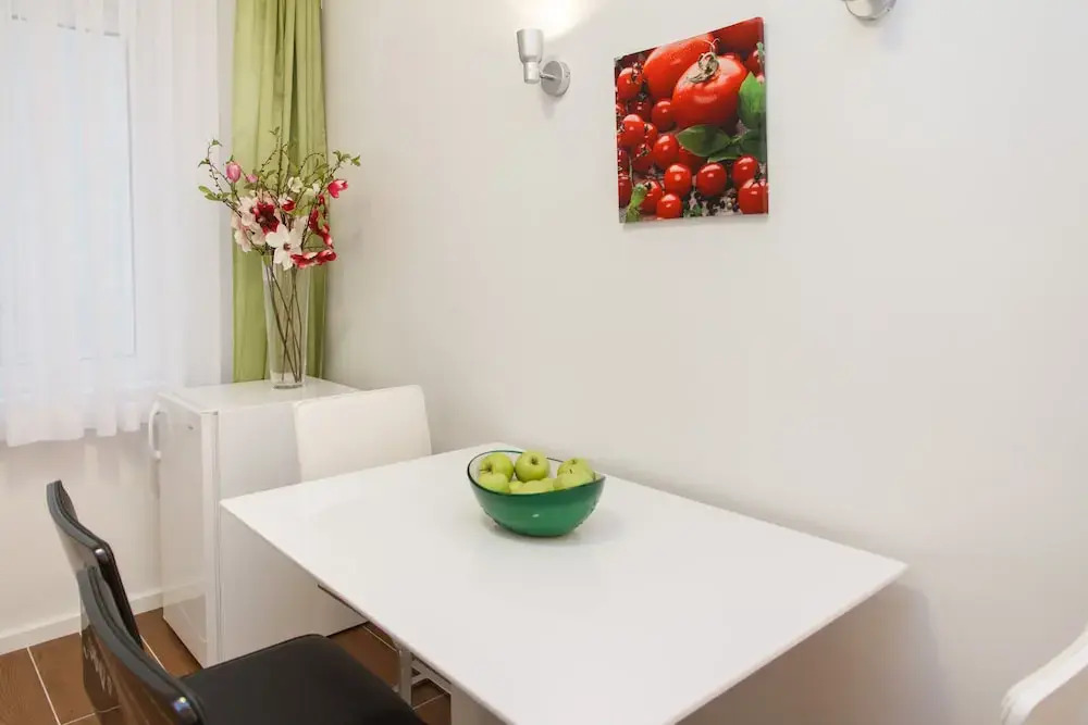 Yes Apartment, Belgrade Center