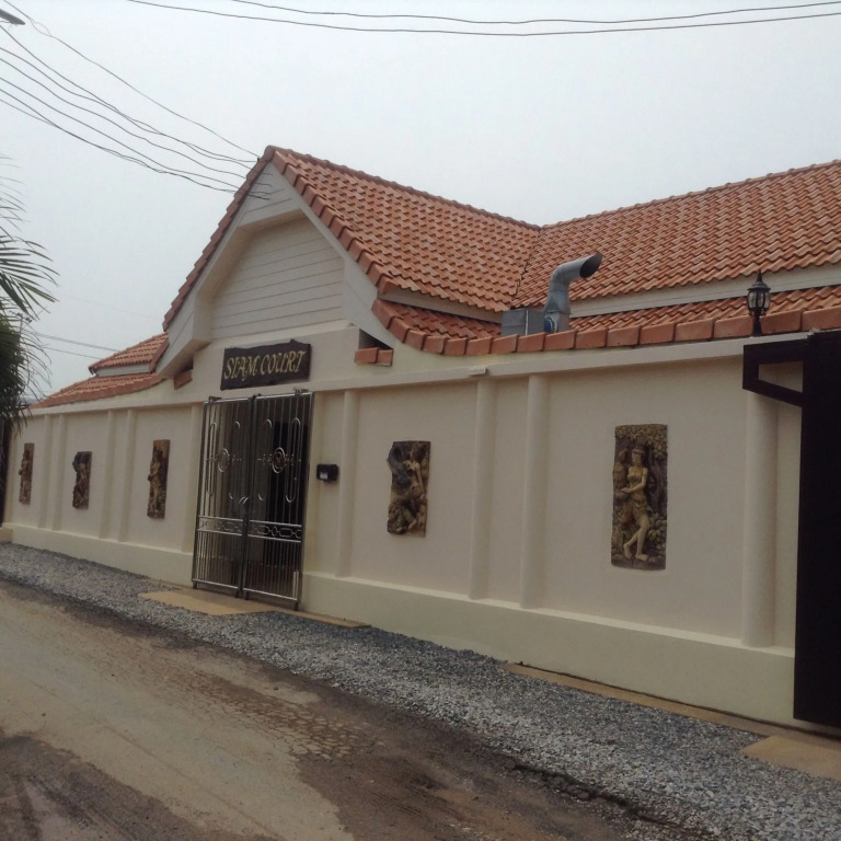 Siam Court Hotel and Resort