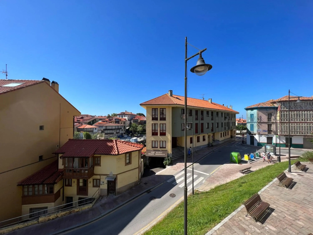 Apartamento Puertu Chicu con plaza de garaje privada