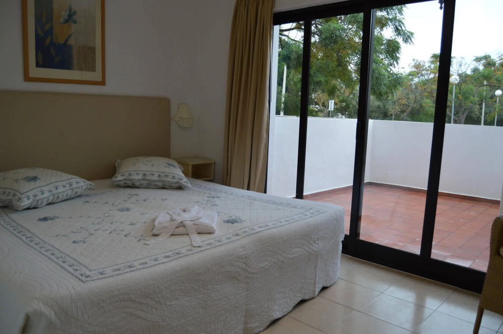 Mouraliz Apartmentos