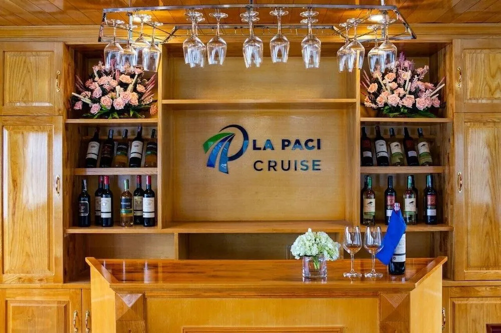 La Paci Cruises