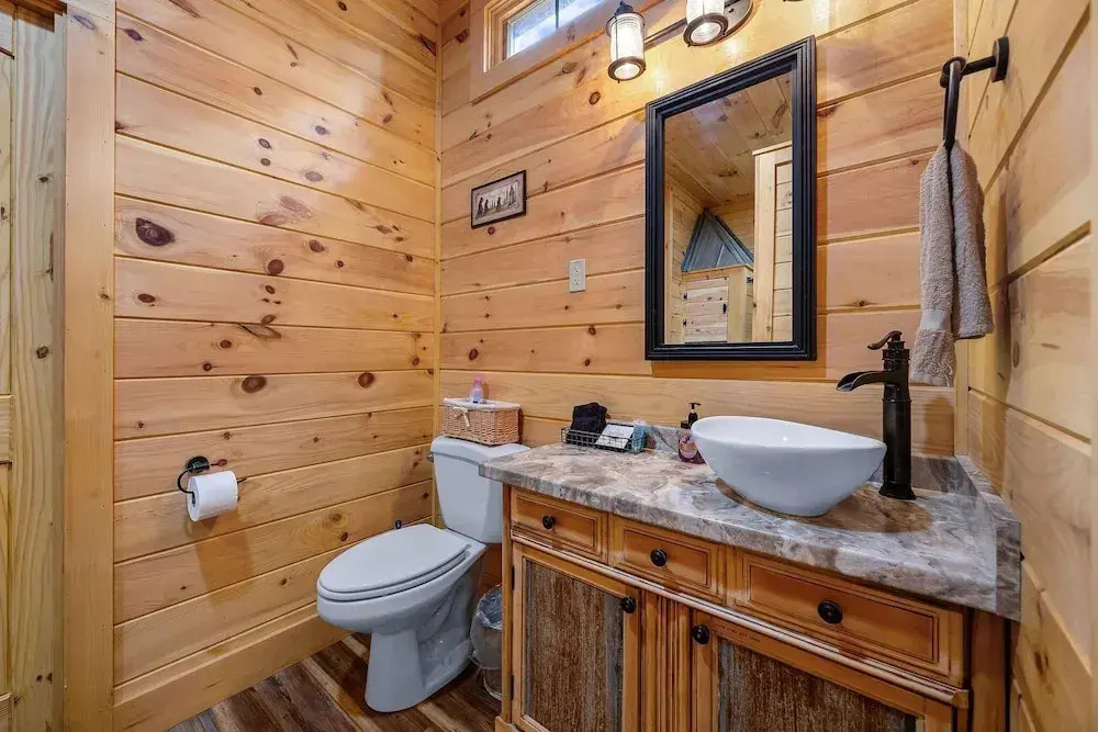 The Homestead 2 Bedroom Cabin