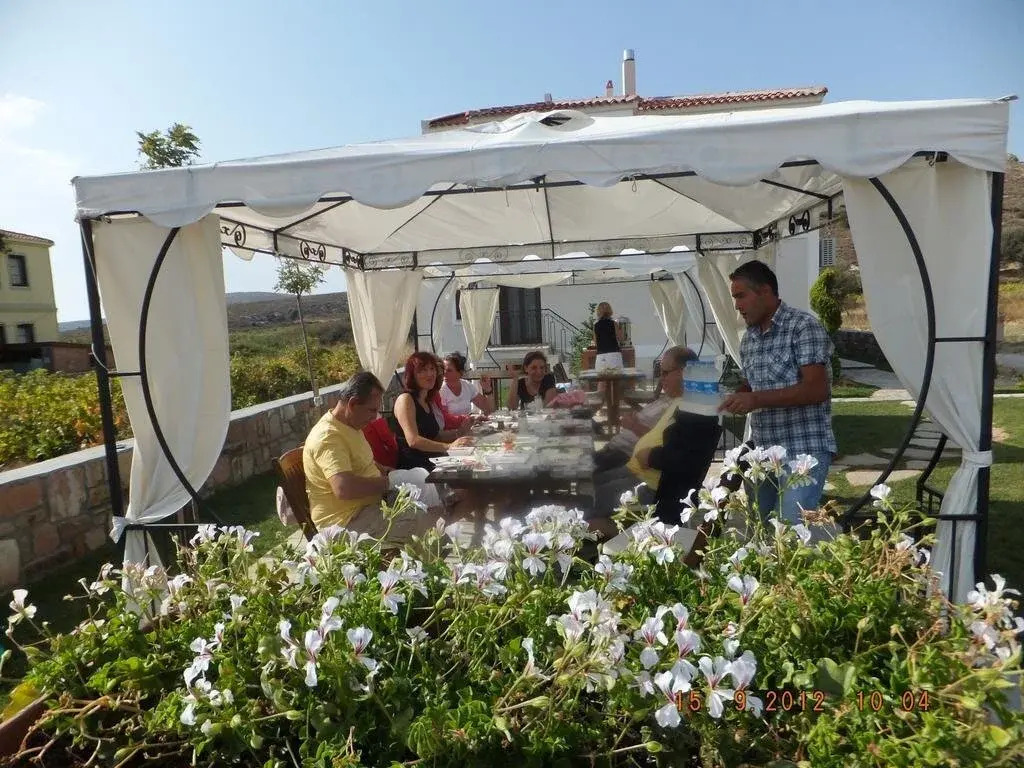 Adacayi Hotel