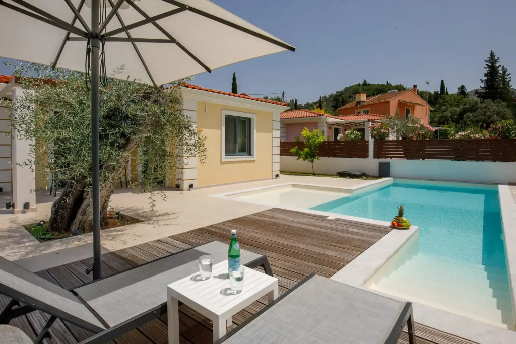 Perithia Suites
