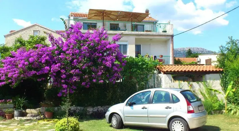 Apartments Šimera I