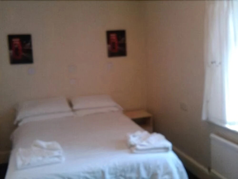 Guest House @ The Bear