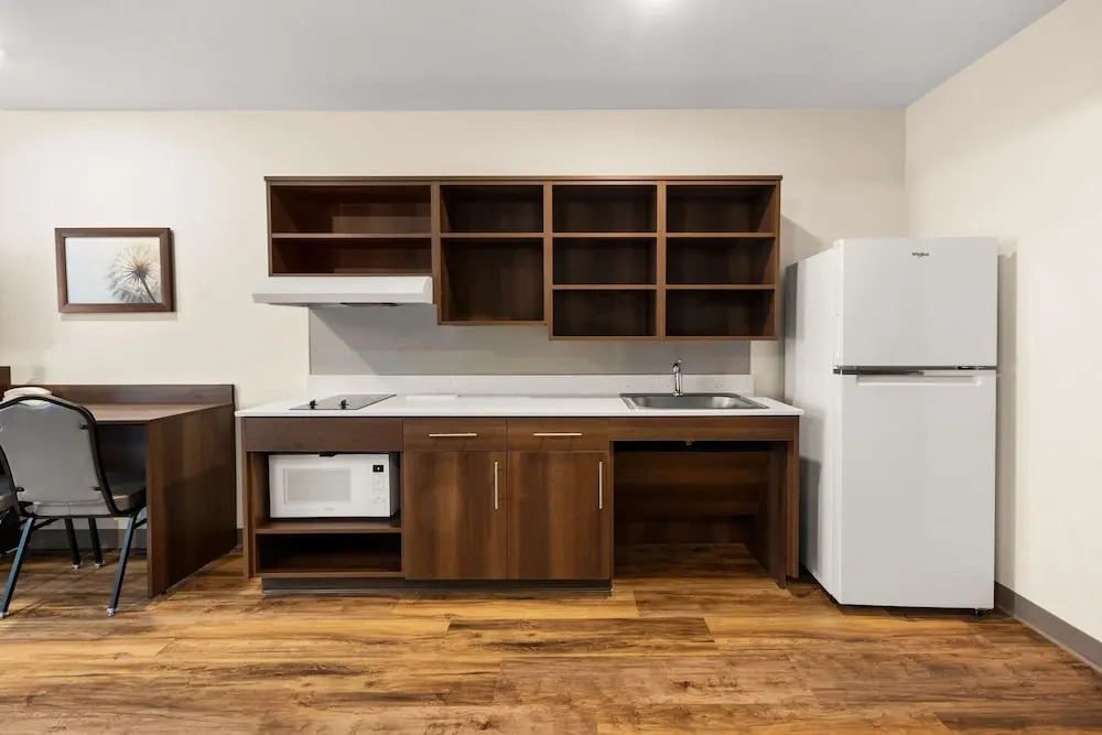 WoodSpring Suites Bowling Green I-65