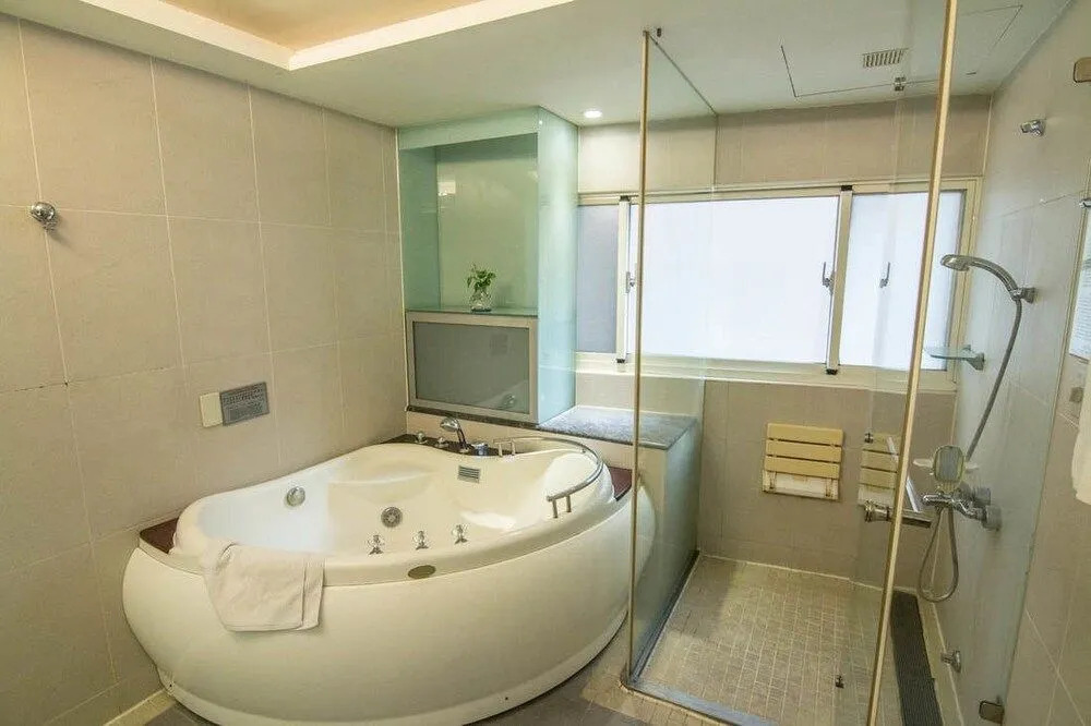 Katherine Plaza Hotel