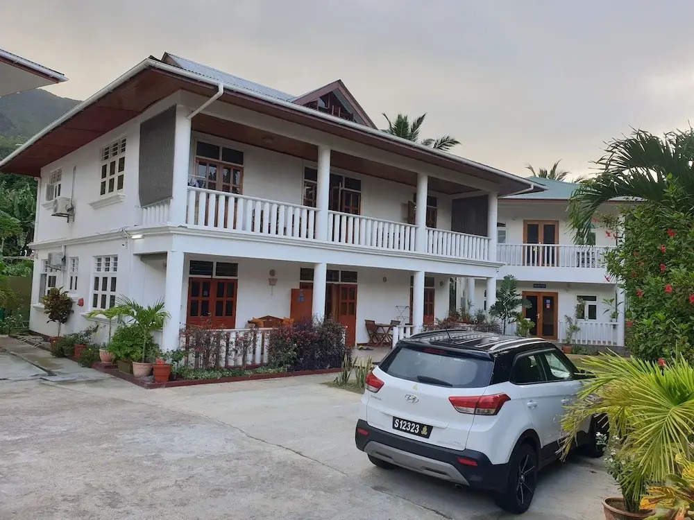 La Maison Hibiscus Self Catering Accommodation
