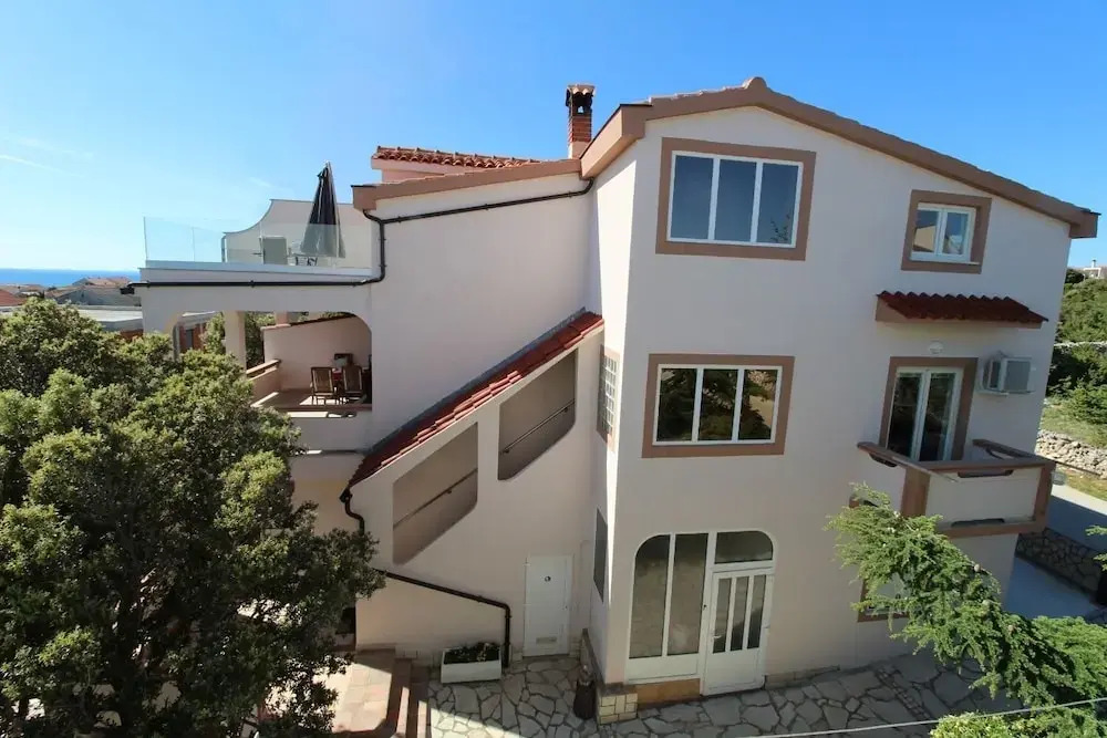 Mare-200 m From the Beach - A1