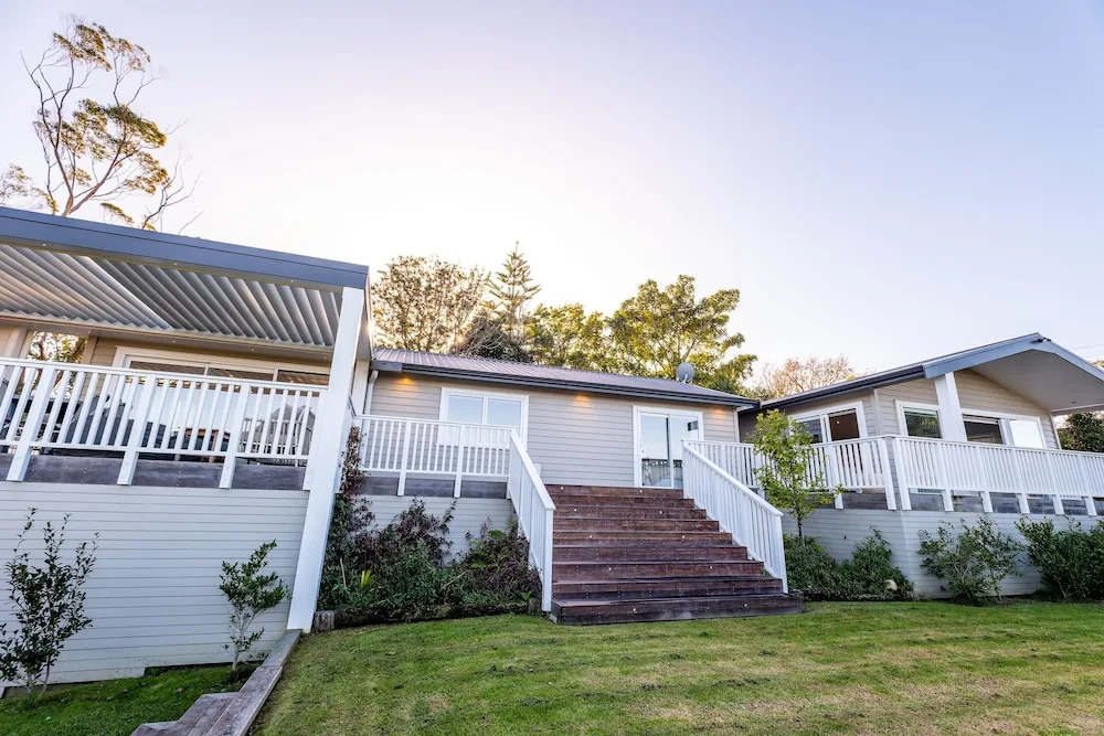 Oriwa Villa Oneroa near Mudbrick