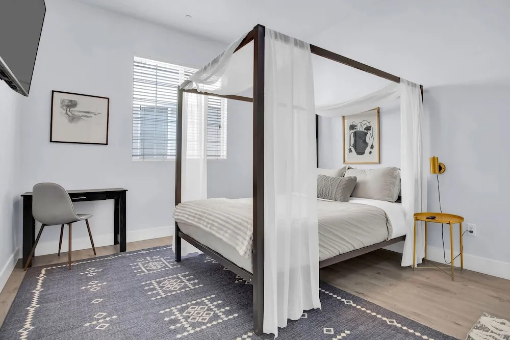 Hinds by Avantstay Duplex in North Hollywood