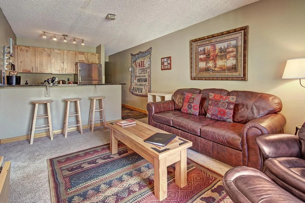 Amazing Ski in-out Condo With Mountain Views - FP114 by RedAwning