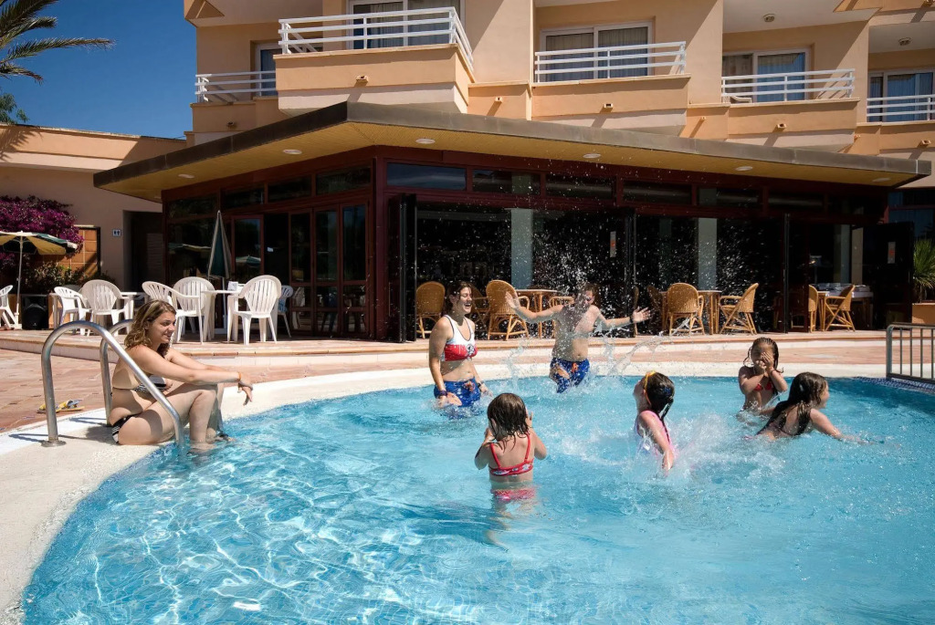 Mandisur Apartments