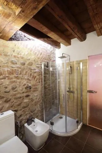 La Bella Verona Wine Suite